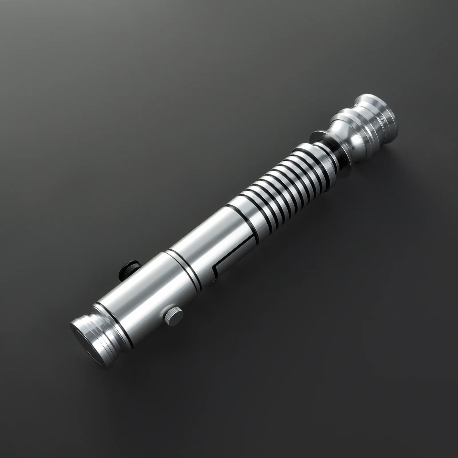 Mundi’s Original saber - Image 11