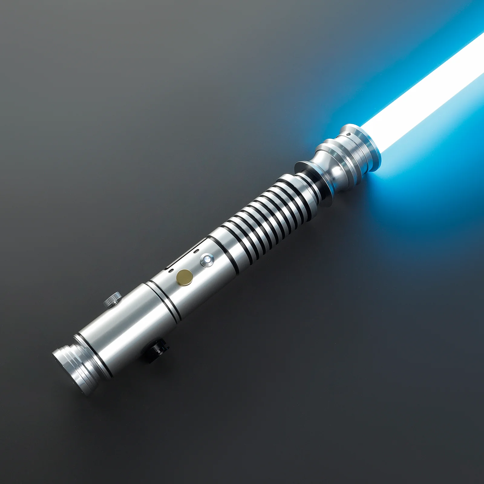 Mundi’s Original saber - Image 3