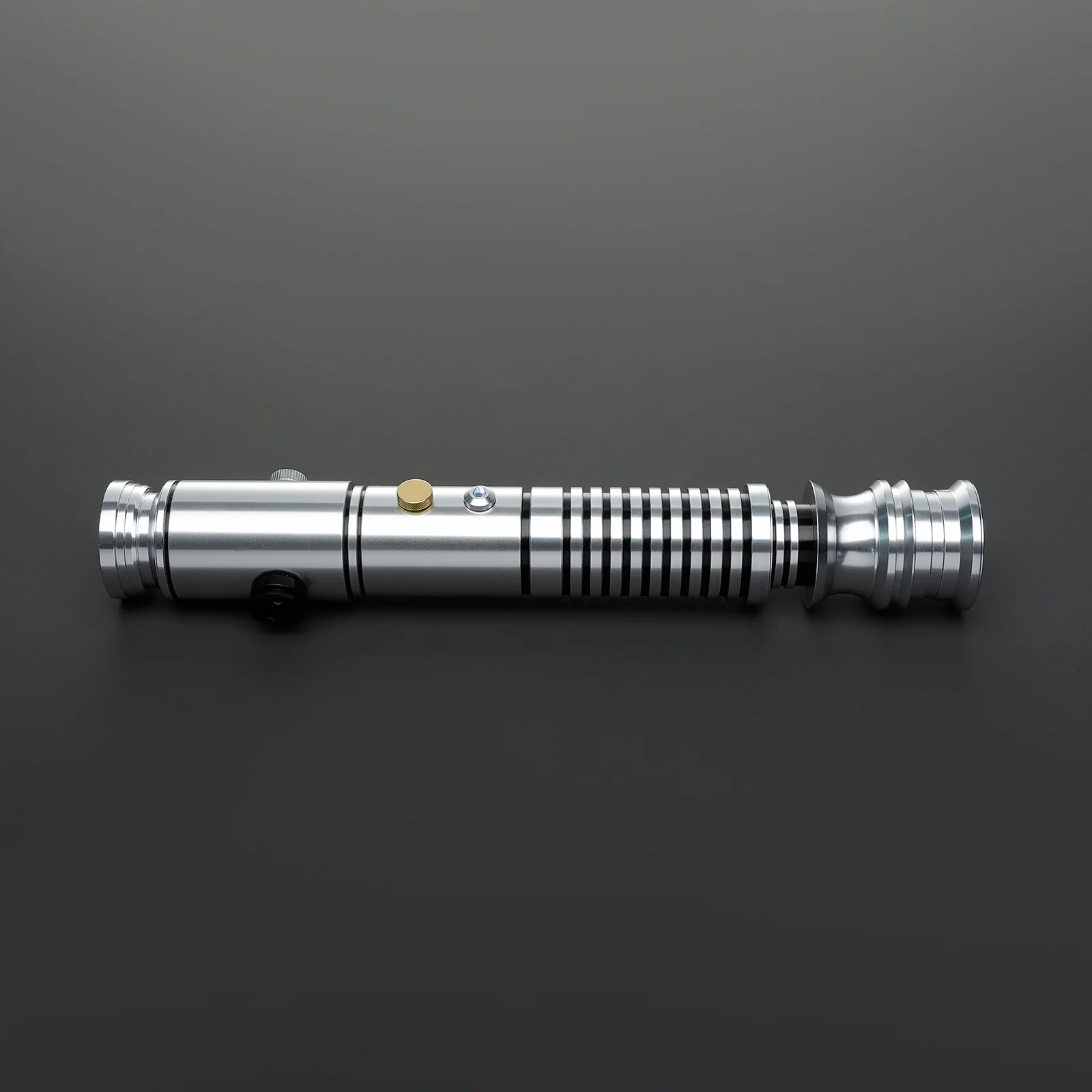 Mundi’s Original saber - Image 6