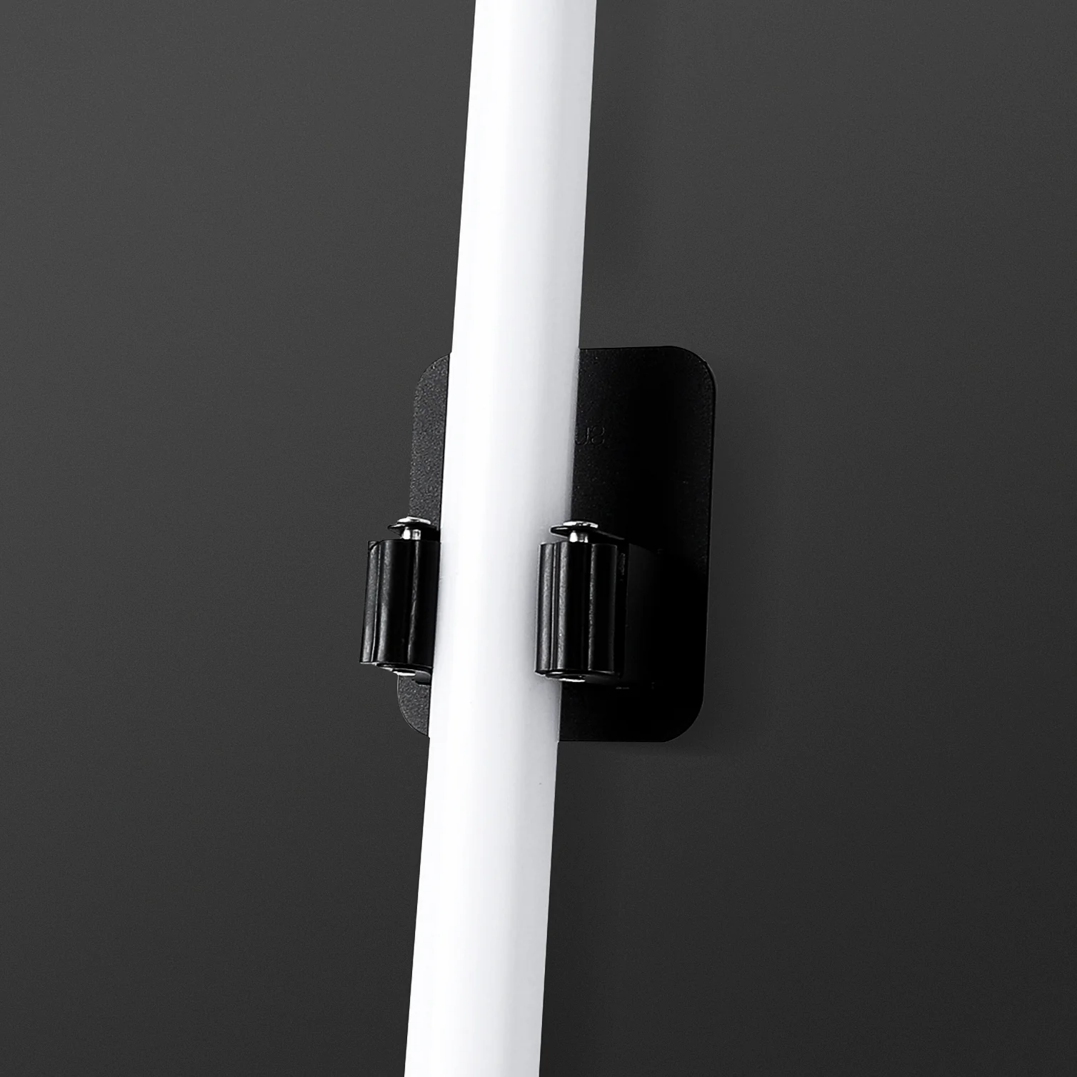 Saber Wall Mount - Image 6