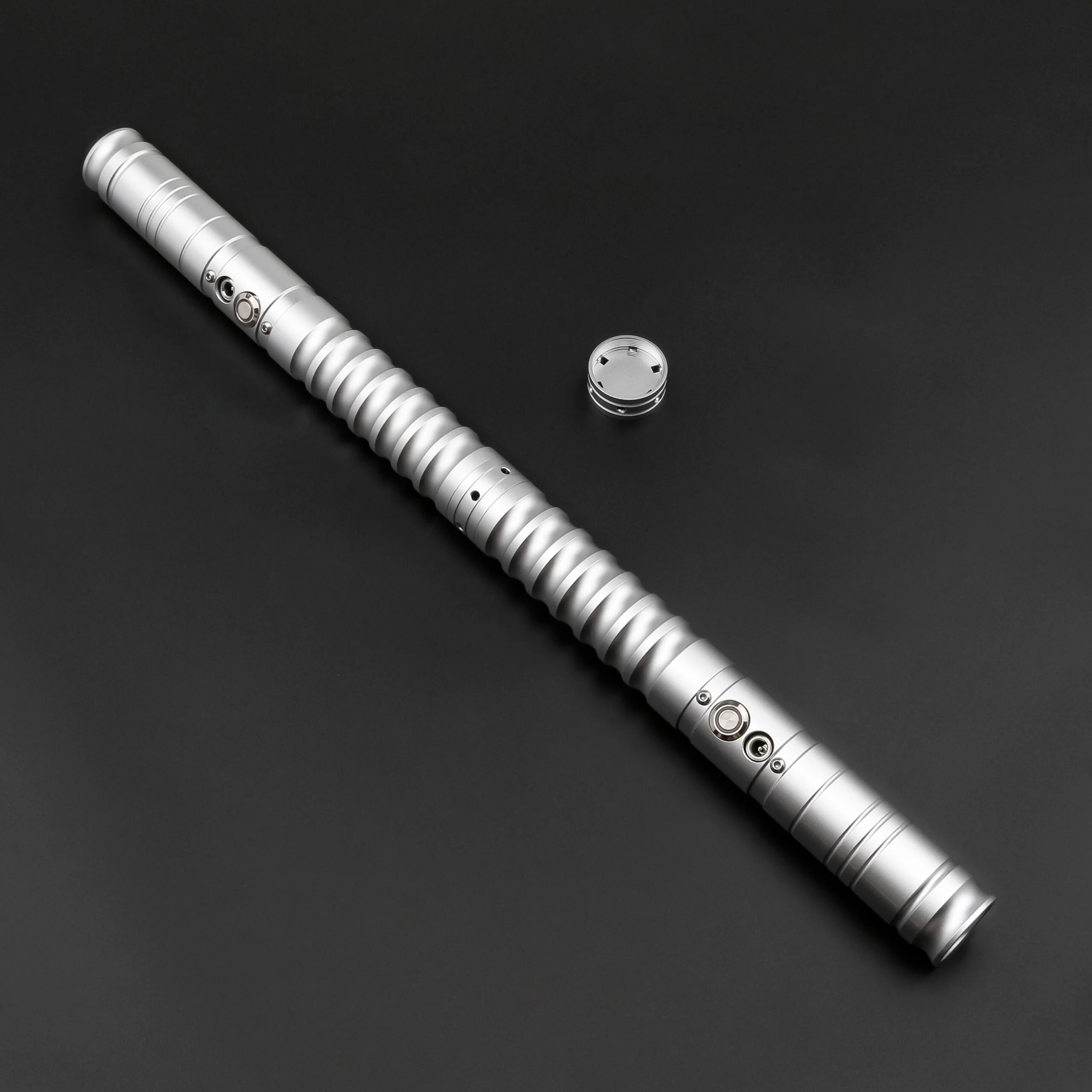 Striker Double Bladed Saber - Image 7